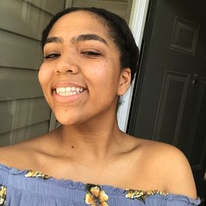 Meet your Posher, Jasmine